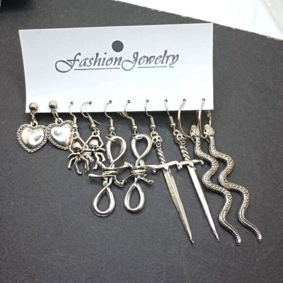Heart Spider sword Slipknot snake earring bundle - Picture 2 of 4
